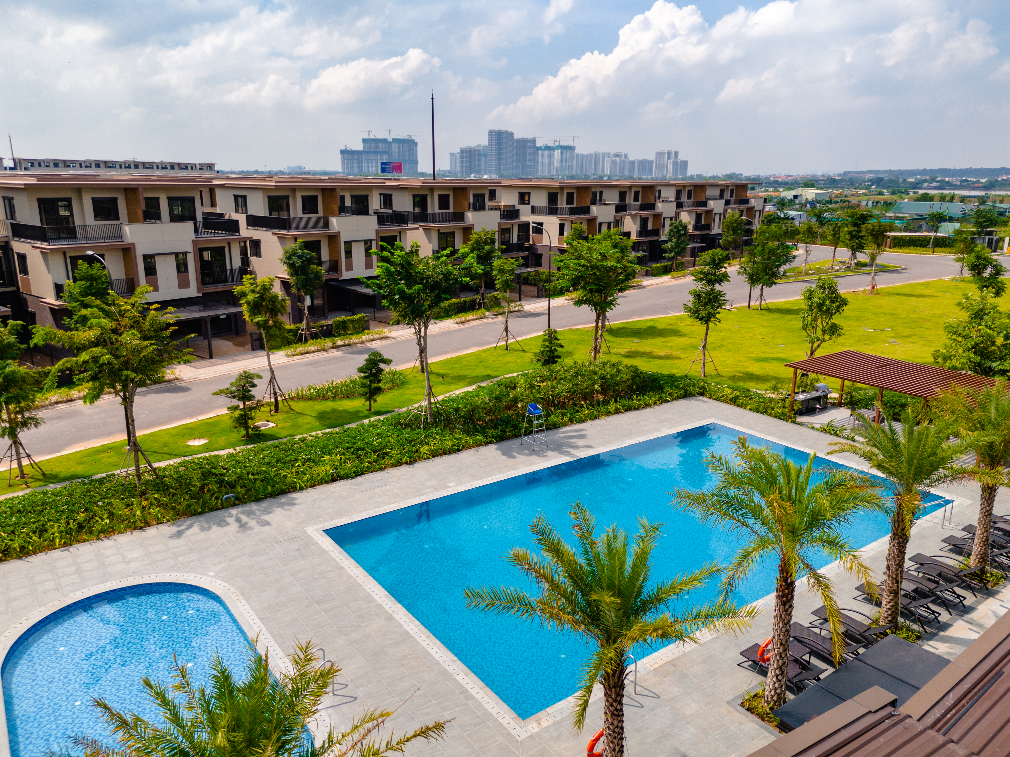 IZUMI CITY –  XỨNG TẦM TÂM ĐIỂM KHU ĐÔNG