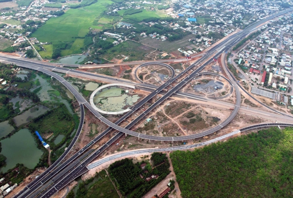 LẬP THÀNH PHỐ ĐỒNG NAI: THÊM CƠ HỘI BỨT PHÁ CHO VÙNG KINH TẾ TRỌNG ĐIỂM PHÍA NAM